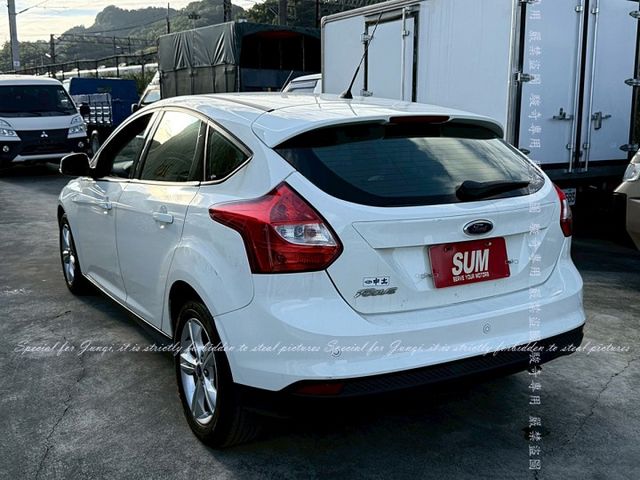 CP值高的5門掀背車  第15張相片