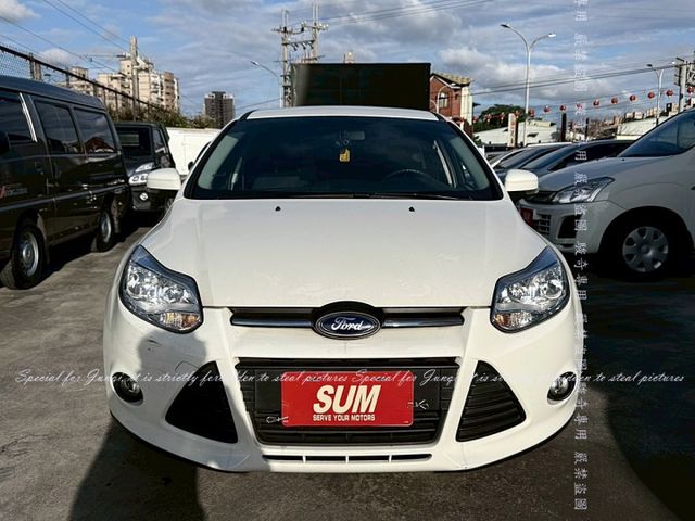 CP值高的5門掀背車  第17張相片