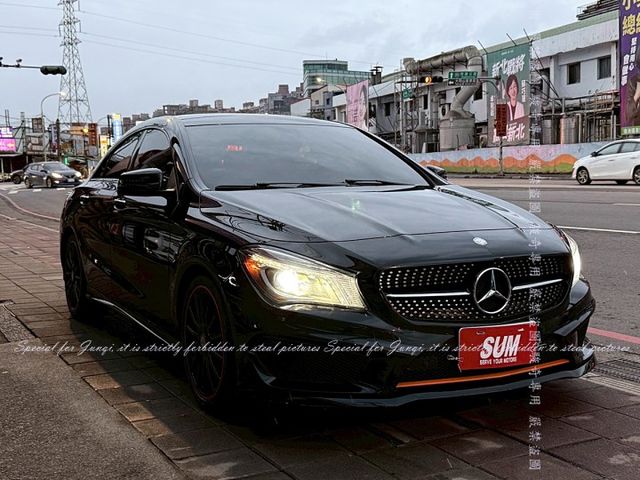 Orange限量版，全景天窗  第1張相片