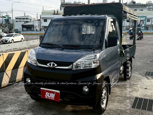 只跑2萬多公里，三面掀帆布  第15張相片