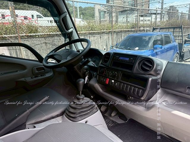 只跑1仟多公里，尾門  第7張相片