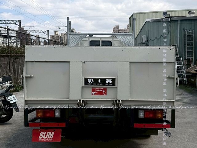 只跑1仟多公里，尾門  第15張相片