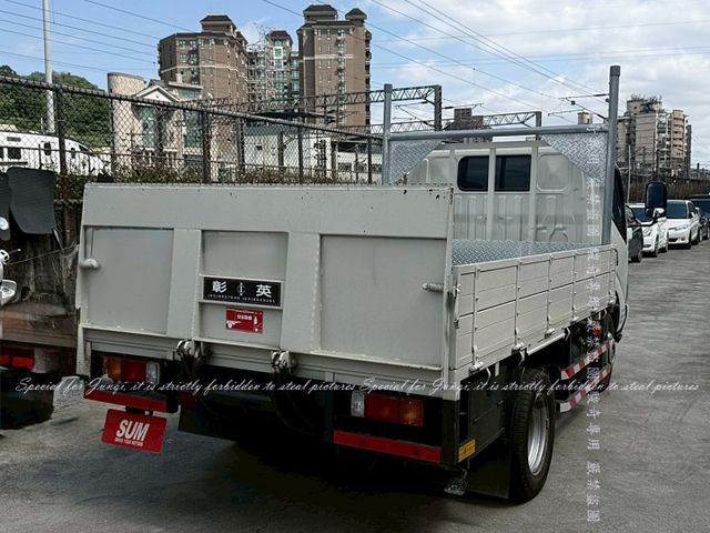 只跑1仟多公里，尾門  第16張相片