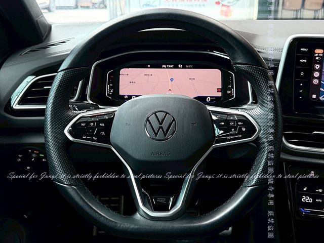 R-Line版，只跑3萬9仟多公里  第4張相片