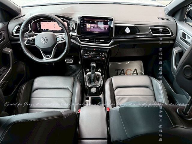 R-Line版，只跑3萬9仟多公里  第6張相片