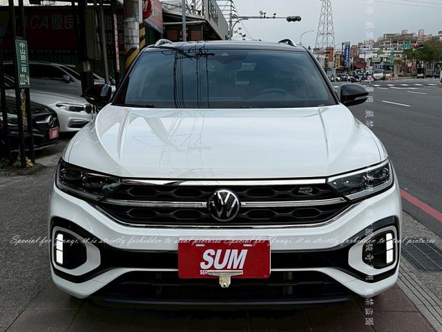 R-Line版，只跑3萬9仟多公里  第17張相片