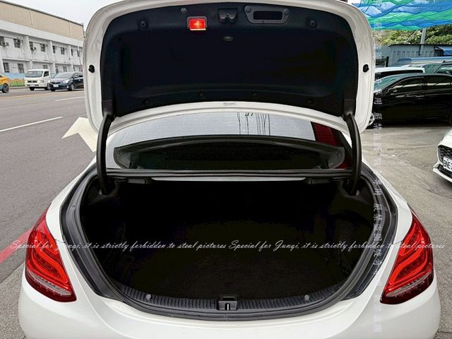 全景天窗，只跑12萬多公里  第15張相片