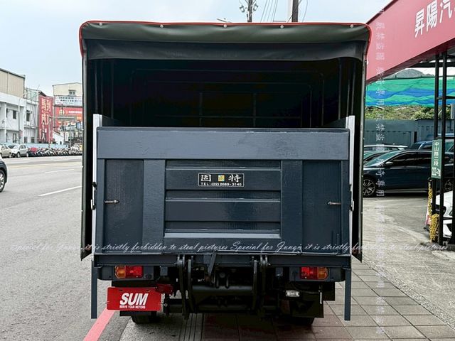 升降篷，升降尾門  第13張相片