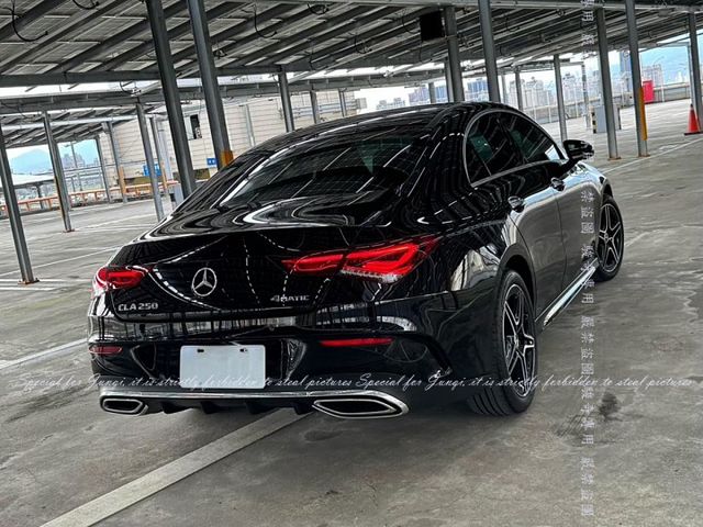 3眼智能多光束頭燈 AMG 歐規 低里程  第9張相片