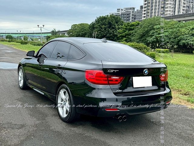 2015年 328GT 升級全液晶儀表 原廠id6.0版本 無線carplay M版本 市場少有  第16張相片