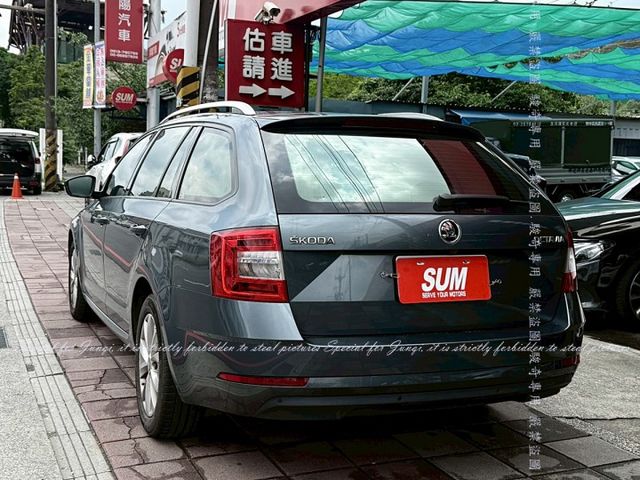 OCTAVIA COMBI  第17張相片