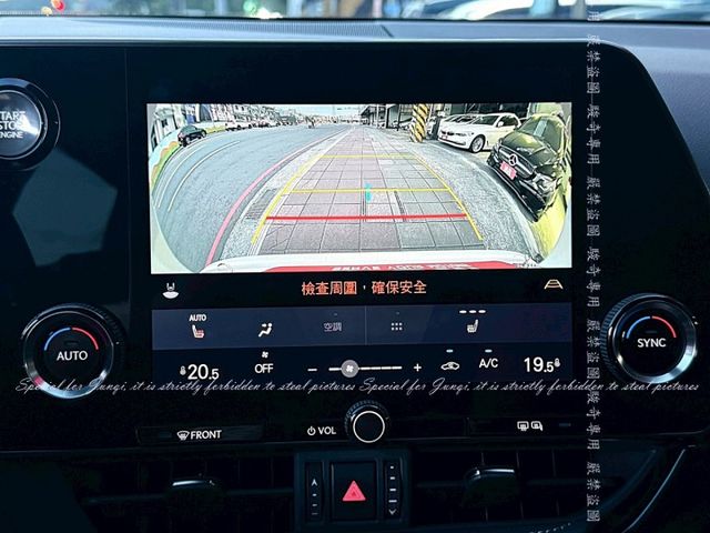 跟車系統，盲點，電動尾門  第9張相片