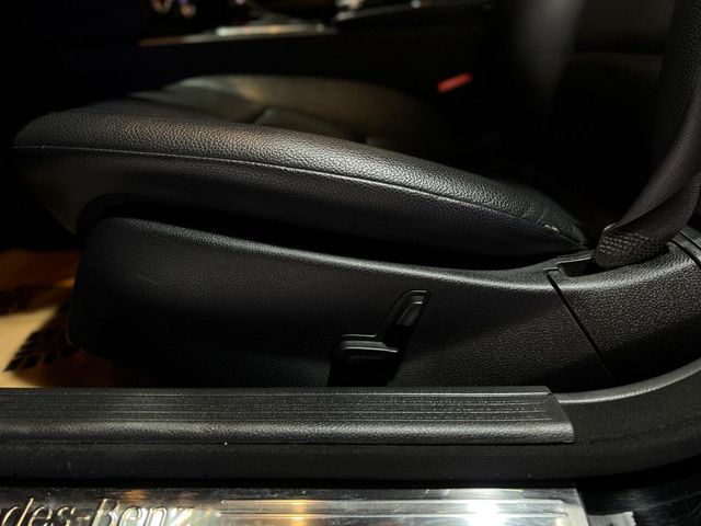 全車包消光黑膜！低調霸氣！全車原版件！  第13張相片