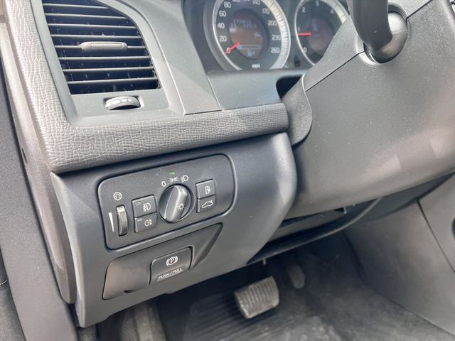VOLVO XC60  第6張相片