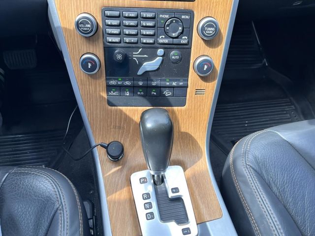 VOLVO XC60  第11張相片