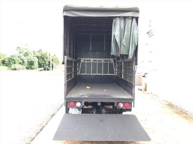 加裝電動升降帆。加裝雙芯大尾門  第10張相片