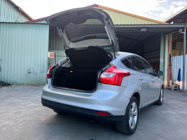 2014型 大改款FOCUS MK  第6張相片