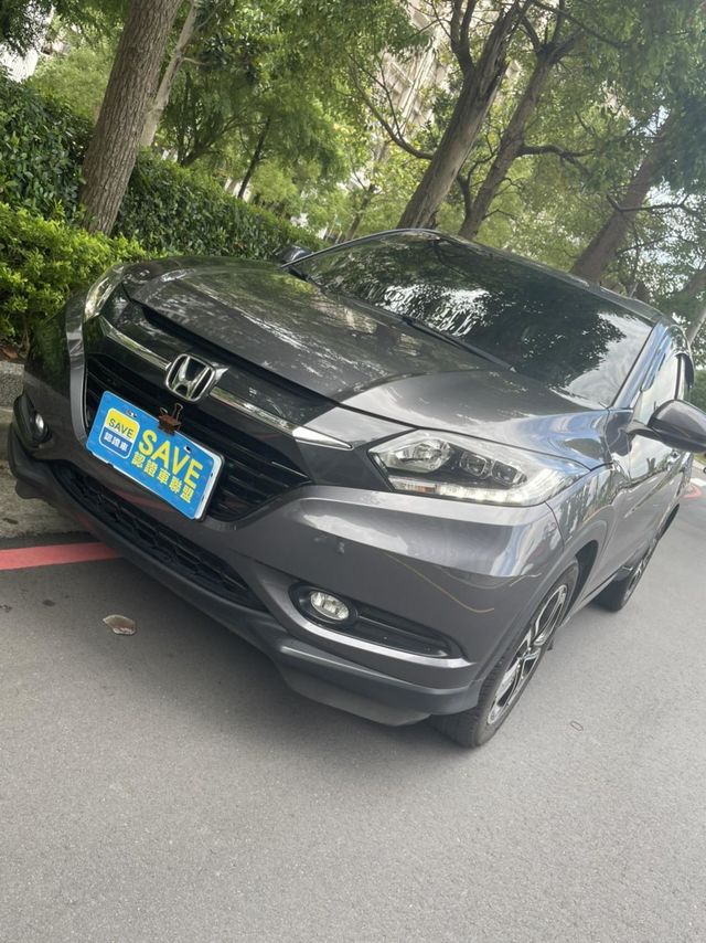HRV S版 熱門跨界小休旅  第2張相片