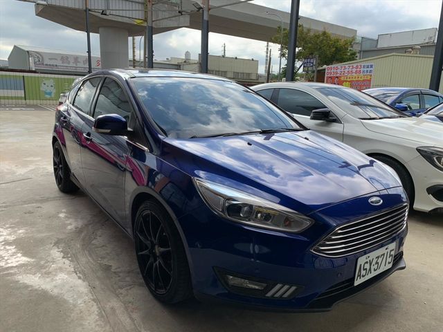 FORD FOCUS  第2張相片