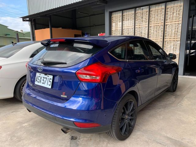 FORD FOCUS  第4張相片