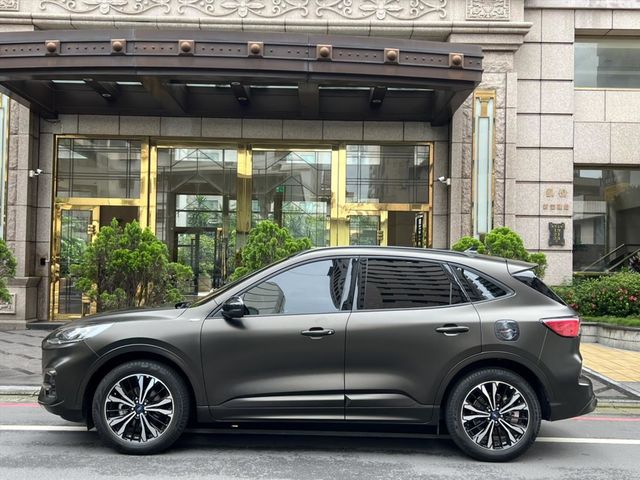 ST-LINE 僅跑一萬 全車貼膜  第5張相片