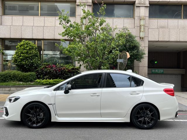 WRX 僅跑三萬 新車保固中  第5張相片