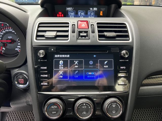 WRX 僅跑三萬 新車保固中  第15張相片