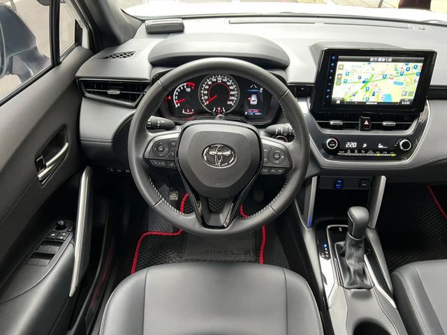 GR-Sport 精裝影音版 新車保固  第9張相片