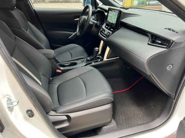GR-Sport 精裝影音版 新車保固  第11張相片