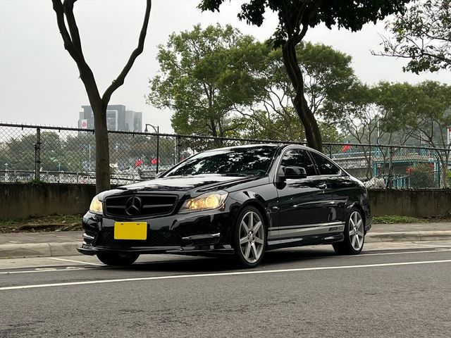 趕快來找我一圓雙門跑車夢  第1張相片