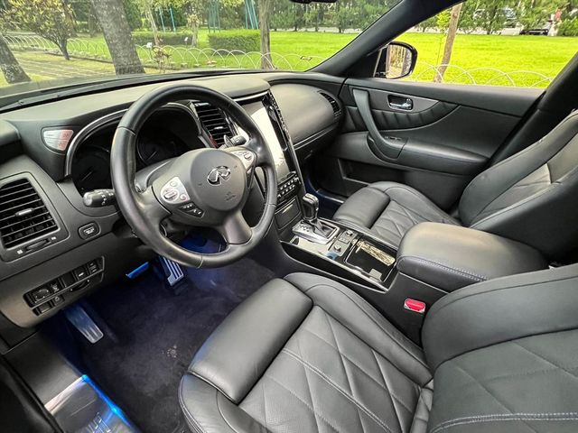 2014年 QX70 黑曜戰神  第9張相片