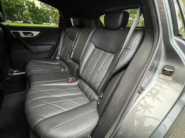 2014年 QX70 黑曜戰神  第10張相片