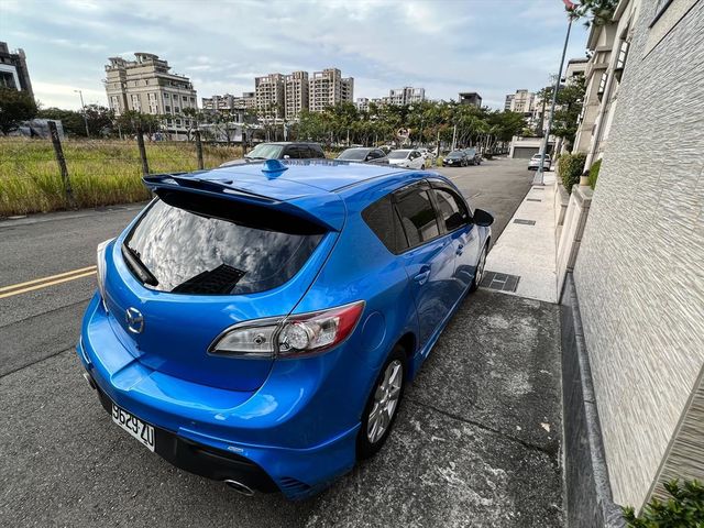 2011年 Mazda3 2.0S掀背款  第6張相片