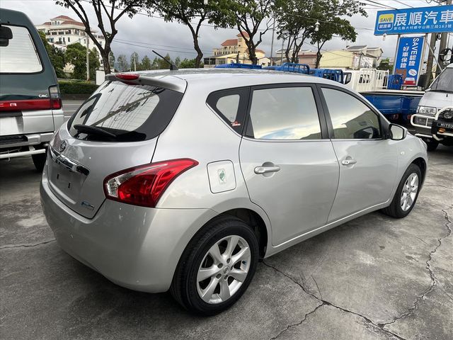 2013年日產 TIIDA 1.6自排  第5張相片