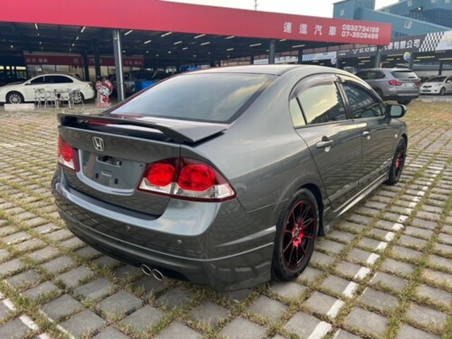 HONDA本田 CIVIC  第2張相片