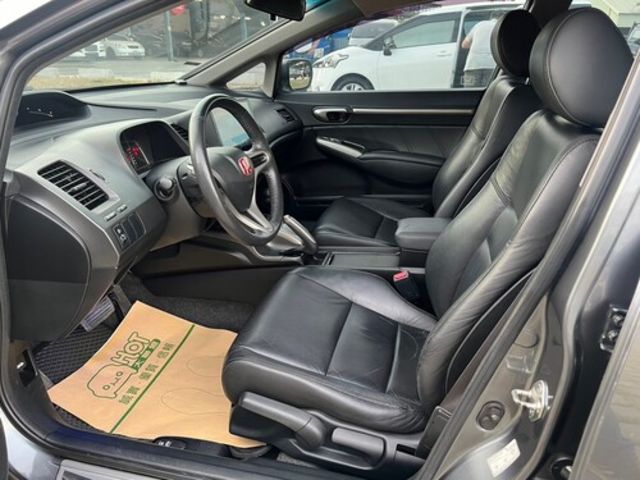HONDA本田 CIVIC  第9張相片