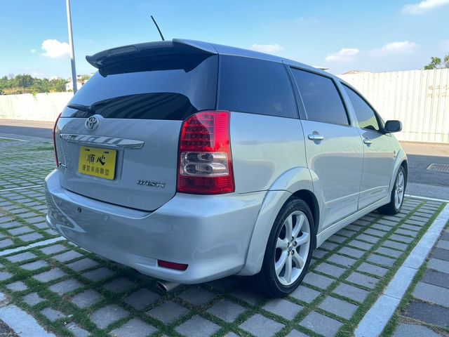 TOYOTA豐田 WISH  第2張相片