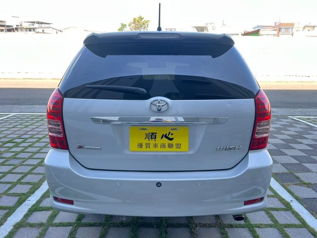 TOYOTA豐田 WISH  第4張相片