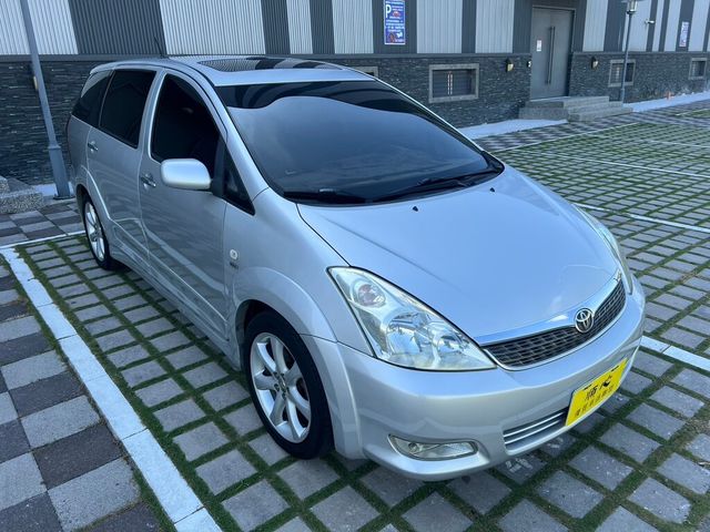 TOYOTA豐田 WISH  第7張相片