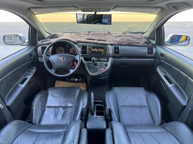 TOYOTA豐田 WISH  第14張相片