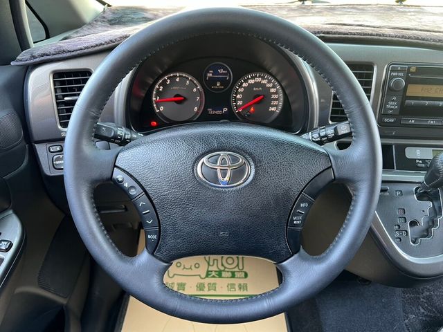 TOYOTA豐田 WISH  第17張相片
