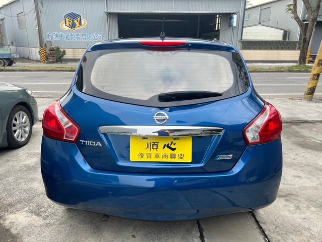 NISSAN日產 TIIDA  第4張相片