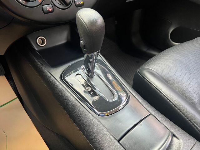 NISSAN日產 TIIDA  第17張相片