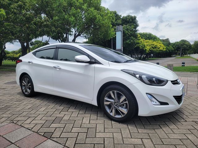 2016現代 Elantra EX旗艦版  第3張相片