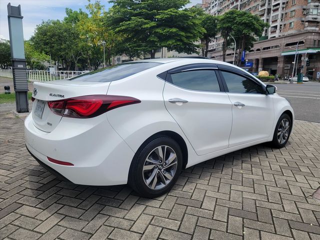 2016現代 Elantra EX旗艦版  第4張相片