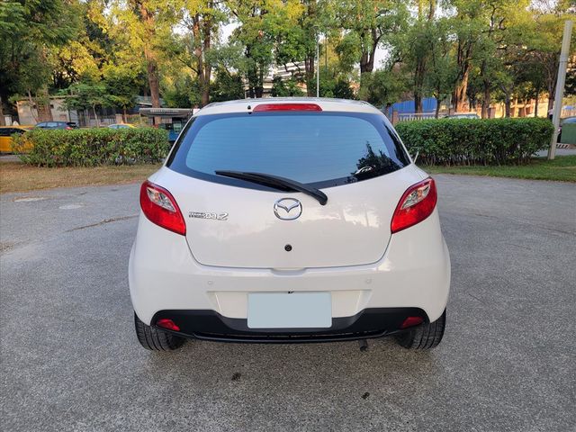 MAZDA MAZDA 2  第5張相片
