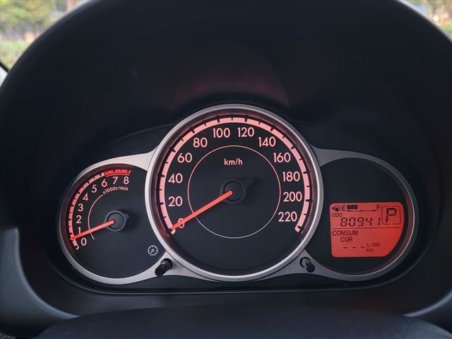 MAZDA MAZDA 2  第12張相片