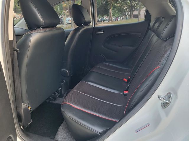 MAZDA MAZDA 2  第16張相片