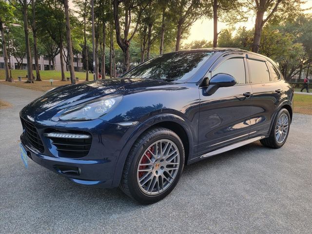 PORSCHE CAYENNE  第1張相片