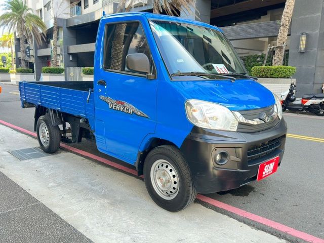 正2017年  四輪傳動 車斗非常漂亮 引擎狀態非常好 4WD農用好幫手 爛路殺手不怕雕車  第3張相片